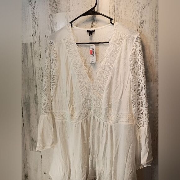 NWT Torrid Shirt - Picture 2 of 7